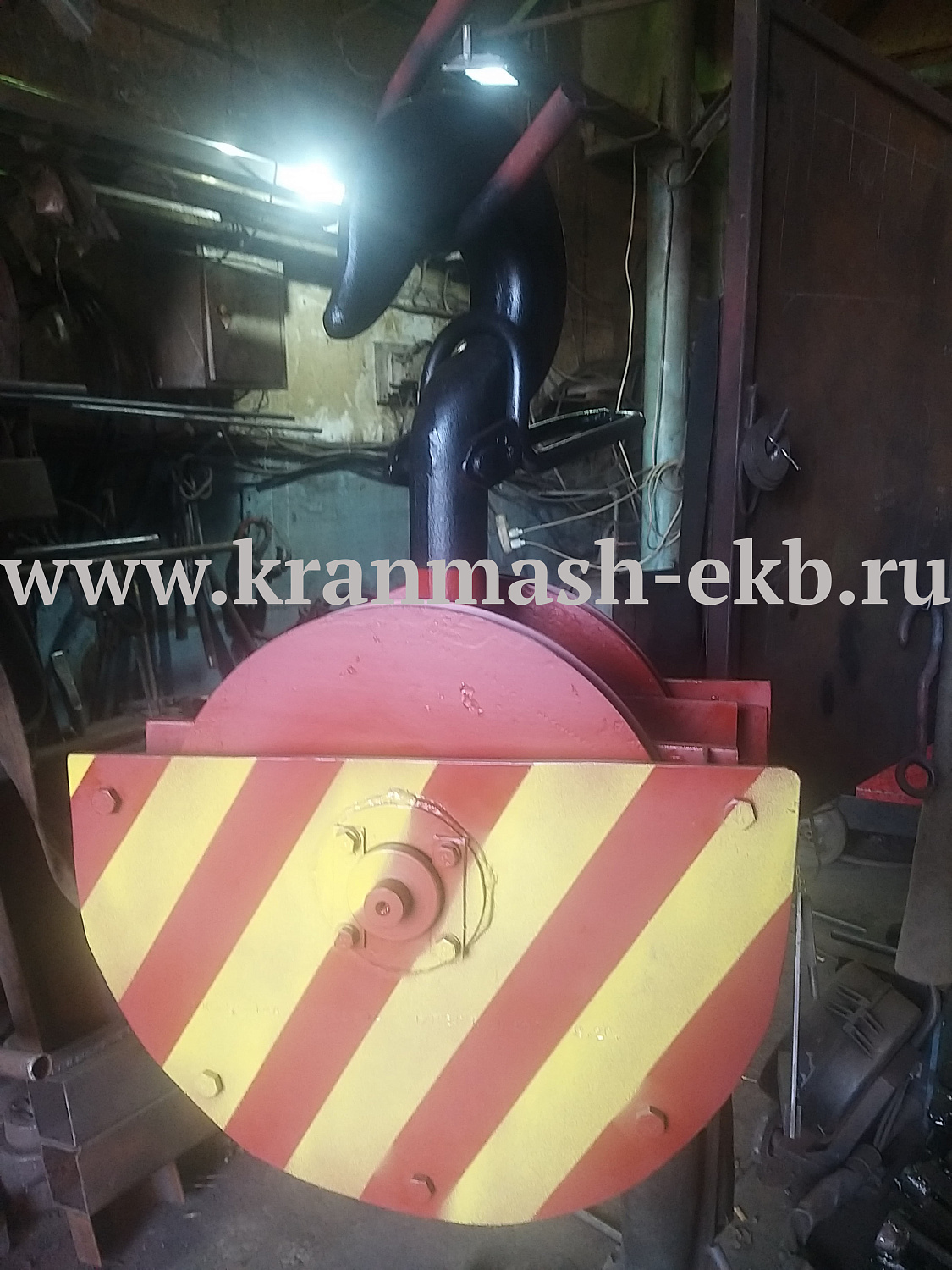 Крюковая подвеска Россия, Крюковая подвеска Болгария